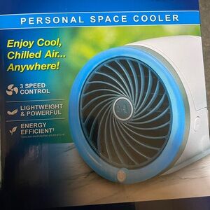 Personal Space Cooler with Blue Accents